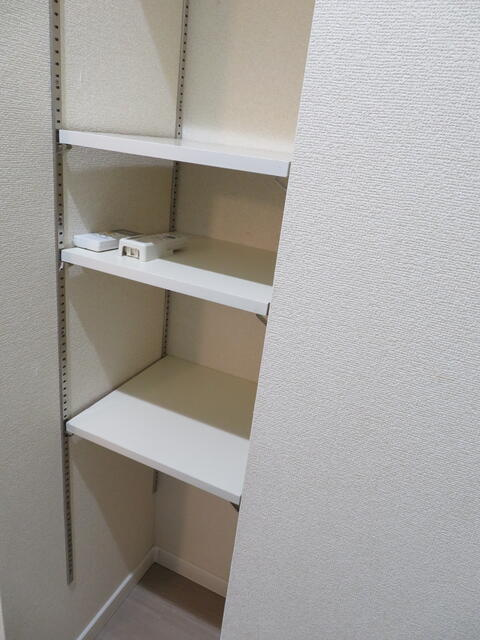 MTハイツの玄関