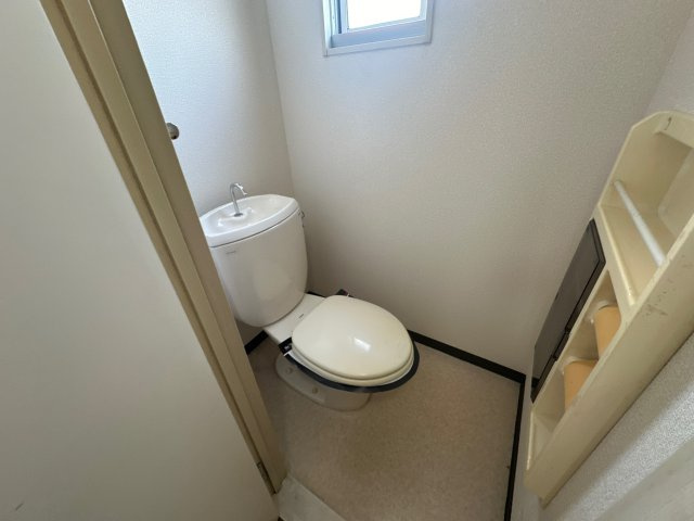 セルサス手柄A棟のトイレ