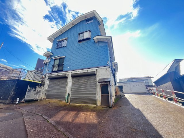 小千谷市大字ひ生　A棟　中古住宅の画像