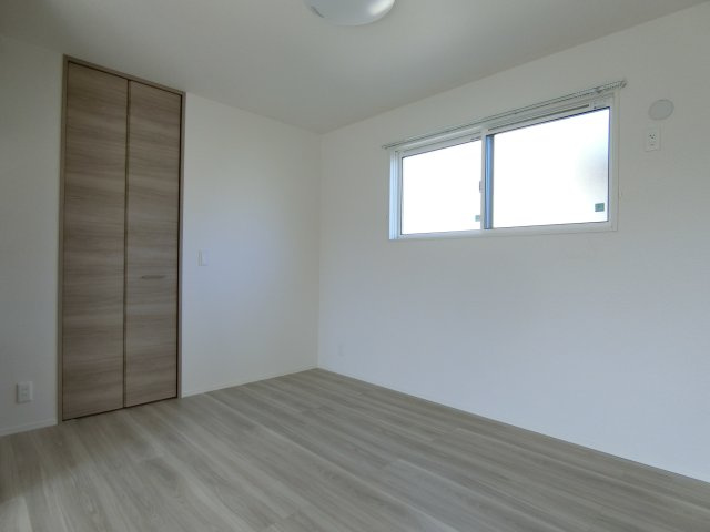 アヴニール西福原　Ⅱの洋室