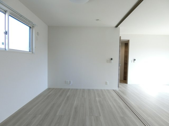アヴニール西福原　Ⅱの洋室