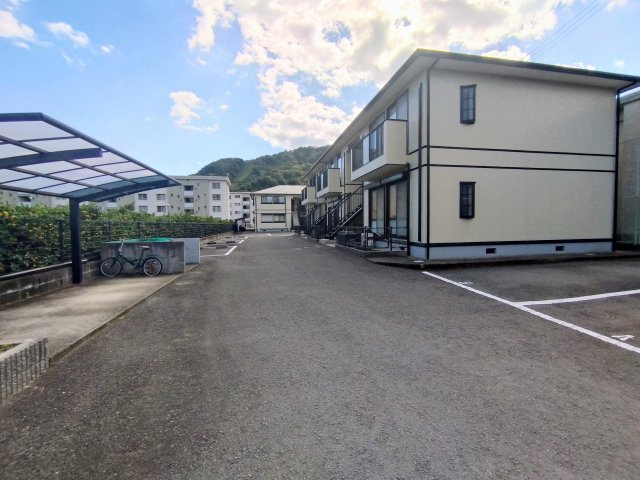 【駐車場】 | ファミールハピネス