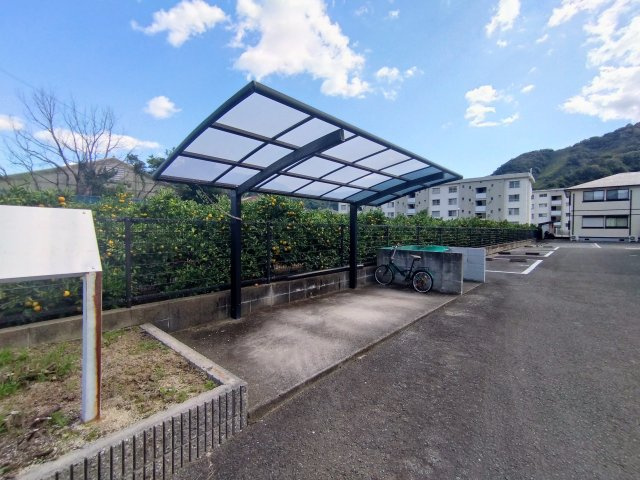【駐車場】 | ファミールハピネス