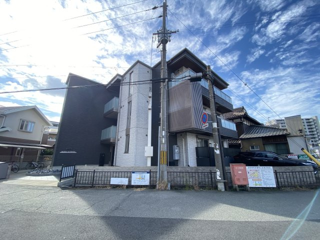べレオ英賀保駅前