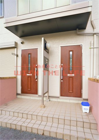 コートグレイス のエントランス|ゆとりのあるエントランスです