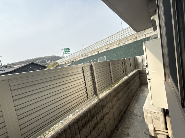 ラ・ブルジョンのバルコニー