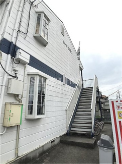 【エントランス】 | 清潔なエントランスです