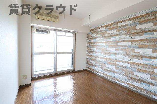 芝コーポ三号館の居間・リビング|使いやすいリビングです