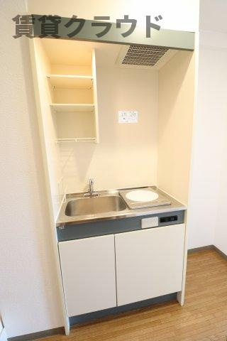 芝コーポ三号館のキッチン|IHコンロ1口付きのキッチンです！