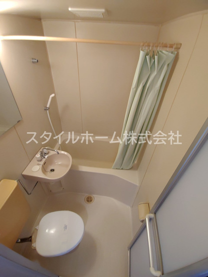 【浴室】 | ユトリロ草間 | 別部屋写真です。