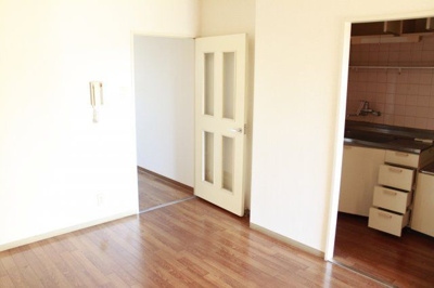 【内装】 | ビーフロスト | 別のお部屋の写真です。