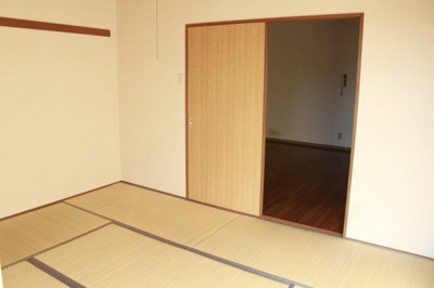 【和室】 | ビーフロスト | 別のお部屋の写真です。