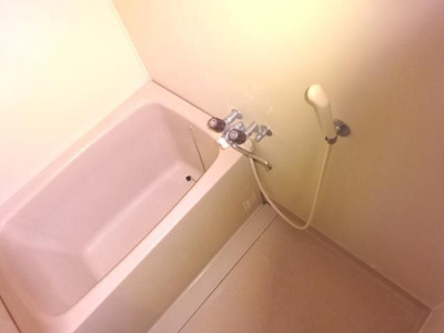 【浴室】 | ビーフロスト | 別のお部屋の写真です。