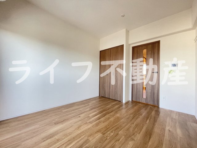 プレサンスNEO長堂アウローラの居間・リビング|ゆったり過ごせるリビングです