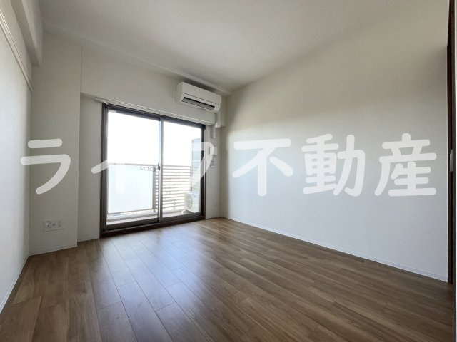 プレサンスNEO長堂アウローラの居間・リビング|居間です