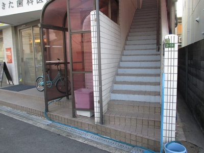 【エントランス】 | フラワービル | エントランスです