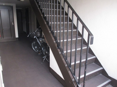 【その他共用部分】 | フラワービル | 共用階段です