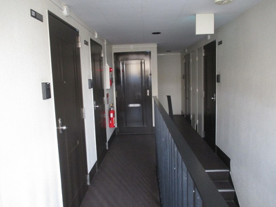 【その他共用部分】 | フラワービル | 共用廊下です
