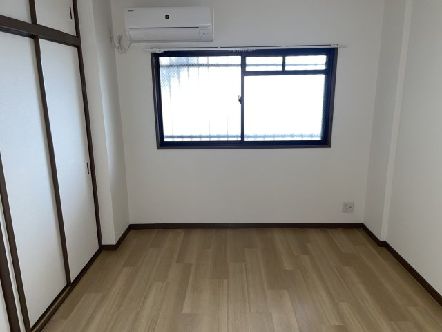 【洋室】 | 松本マンション