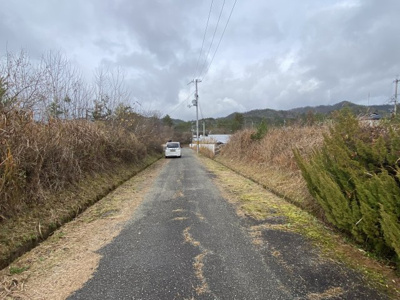 【前面道路含む現地写真】 | 京丹波町実勢坪井 売土地 | 道路幅員 約5.5ｍ