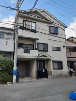 寝屋川市若葉町　一戸建ての前面道路含む現地写真|■物件内覧・資金計画相談・住宅ローン相談、リフォーム相談、お問合せ受付中■
※当日・翌日のご内覧、ご相談はお電話でのお問合せがスムーズです！