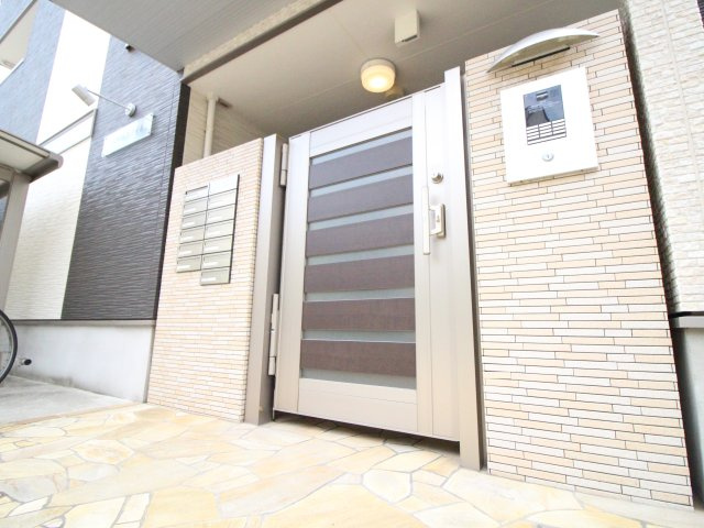 フジパレスメイトのエントランス|エントランスです