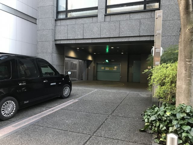 金子第２ビルの駐車場