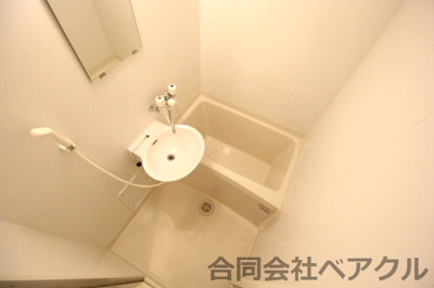 【浴室】 | レオパレスキヌガワ