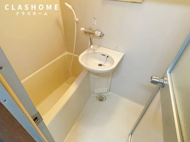 パレス内藤２　　　刈谷市近郊の賃貸はクラスホームの浴室|同物件の別部屋になります。