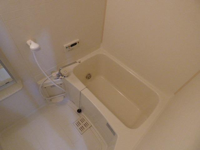 神戸市西区玉津町二ツ屋の賃貸マンションの浴室