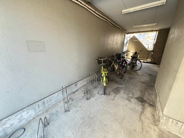 リバーハイツ納屋橋の駐車場|リバーハイツ納屋橋