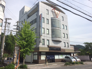 イセムラビル