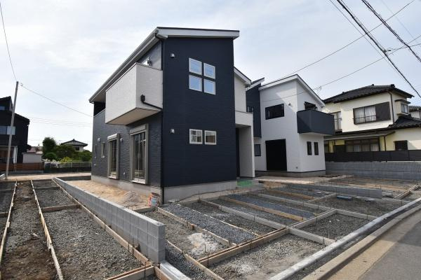 ケイアイフィット　水戸市堀町　21期 　3の駐車場|並列駐車可能なカースペースを確保。毎日のお車の出し入れがストレスなく行えます！
内覧可能です。ご予約はHPから、またお電話でもお気軽にどうぞ。

