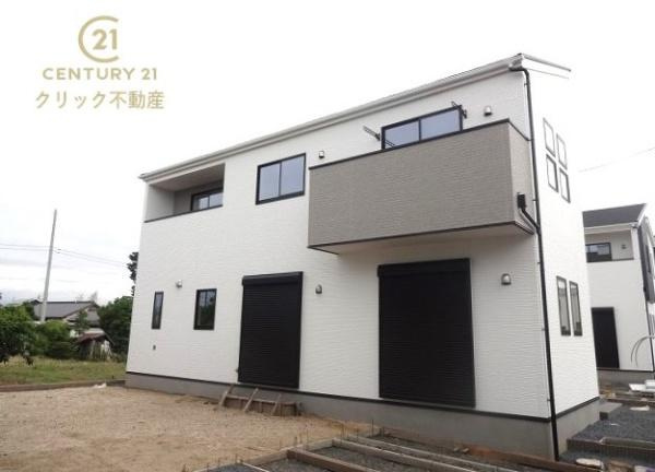 ケイアイフィット　笠間市美原　2期 　4の外観|友部駅徒歩17分。友部小徒歩7分、友部中徒歩17分。 周辺環境充実で生活利便性◎東側道路で日当たり良好、南庭も魅力です♪ 3台並列駐車可能！