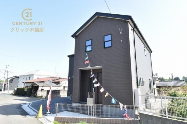 リーブルガーデン 　高萩市上手綱　5期　限定１棟！の外観|高萩駅車13分。秋山小徒歩29分、秋山中徒歩19分。 閑静な住宅地。南庭で陽当り暖か♪ 季節の移ろいが感じられる緑豊かな環境です。
