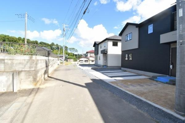 ケイアイフィット　水戸市見川　17期 　１の前面道路含む現地写真|現地撮影（2023年8月）
