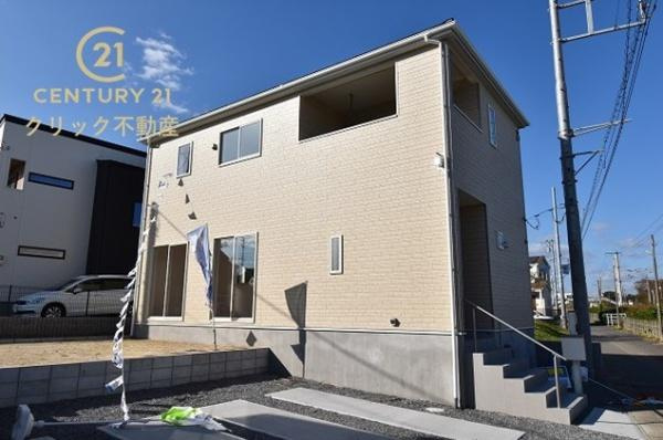 Cradlegarden　 日立市日高町　第2　限定１棟！の外観|小木津駅まで徒歩5分。日高小徒歩18分、日高中徒歩20分。 東側、南側道路の角地で日当たり良好です。 全室南向きの明るい3LDK♪