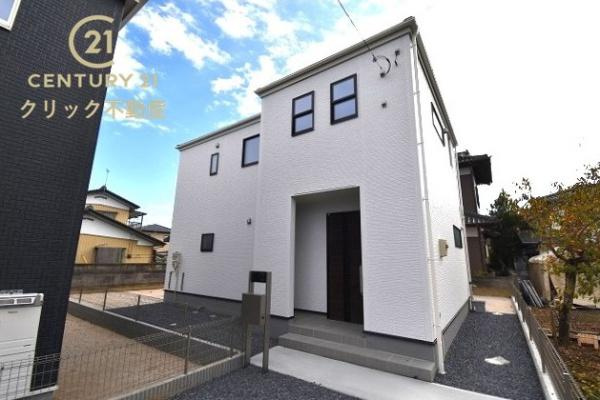 リーブルガーデン 　水戸堀町　11期　2の外観|赤塚駅車8分。渡里小徒歩10分、第五中徒歩7分。 周辺施設充実で生活利便性◎幹線道路へのアクセス良好で通勤、お買い物にも便利♪ 南庭も魅力です。