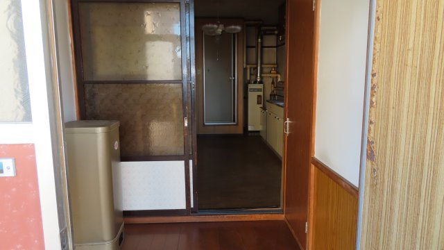 網走市桂町２丁目４１番地７、４４番地４、４５番３９　中古売共同住宅の玄関|２－２：玄関