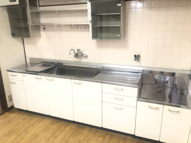 高屋　中古戸建　4LDKのキッチン|キッチン