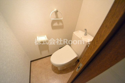 【トイレ】 | ロイヤル谷町 | トイレもきれいです