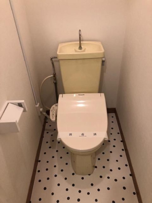 【トイレ】 | シャトレ南公園 弐番館 | 別号室の写真になります。現況優先。