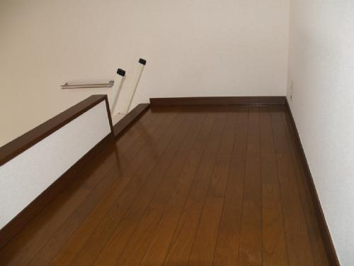 【寝室】アヴァンセ富沢南七番館