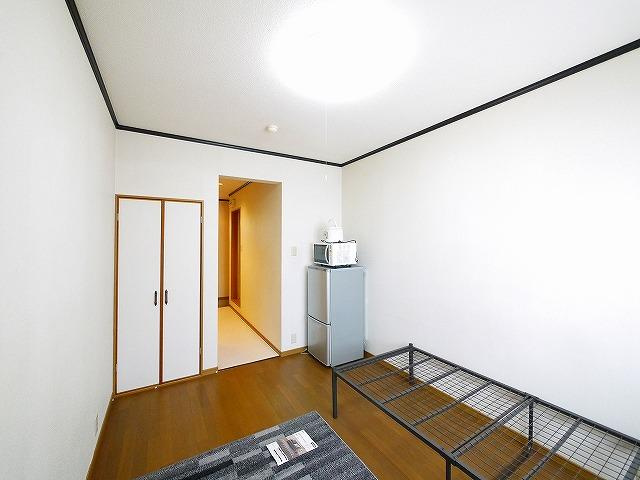 ジョイフル敷島の寝室|使い勝手のいい洋室です