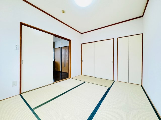 【寝室】 | ニューウエスト八軒 | 寝室にいかがでしょうか