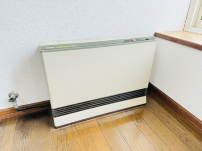 【設備】 | ニューウエスト八軒 | 暖房器具