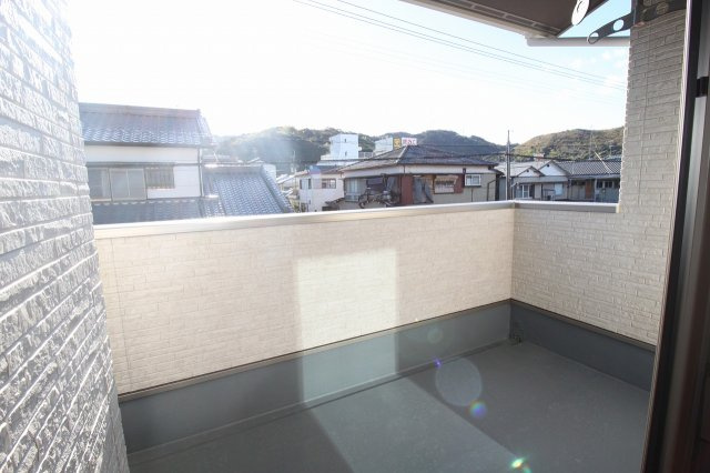 竹島町　中古戸建　（未入居物件）のバルコニー|2F　南西の部屋　6.0帖