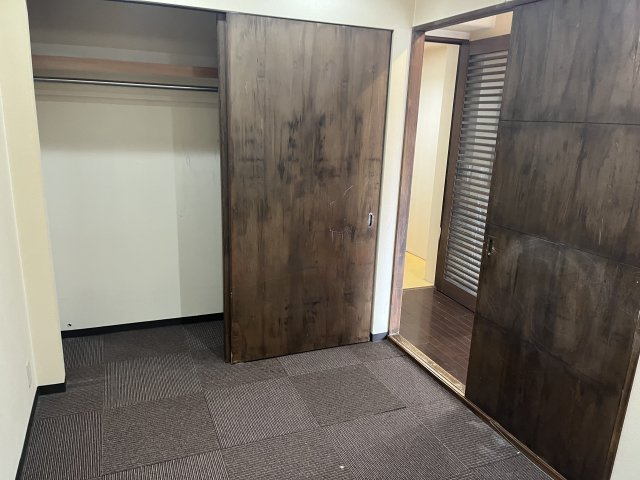 【寝室】の画像