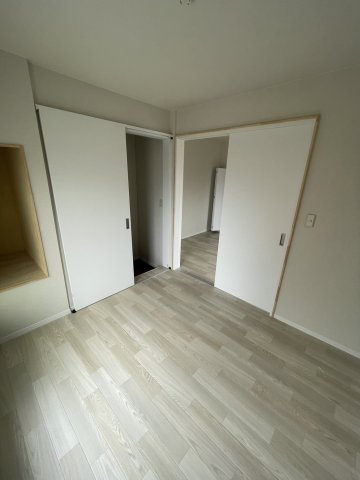 吹田市千里山西6丁目　貸家の洋室|ゆったりした洋室です