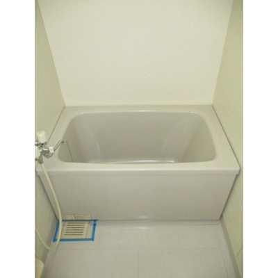【浴室】 | クレスティ博多 | 別号室の写真になります。現況優先。